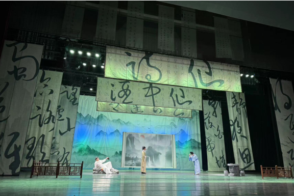 【门票特惠】2025舞台剧《诗词盛典才华少年》郑州站9月21日精彩上演！